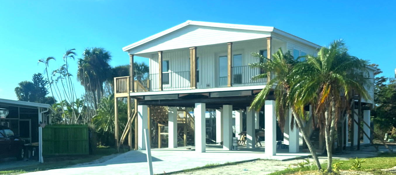 Raised foundation new manufactured home in Florida